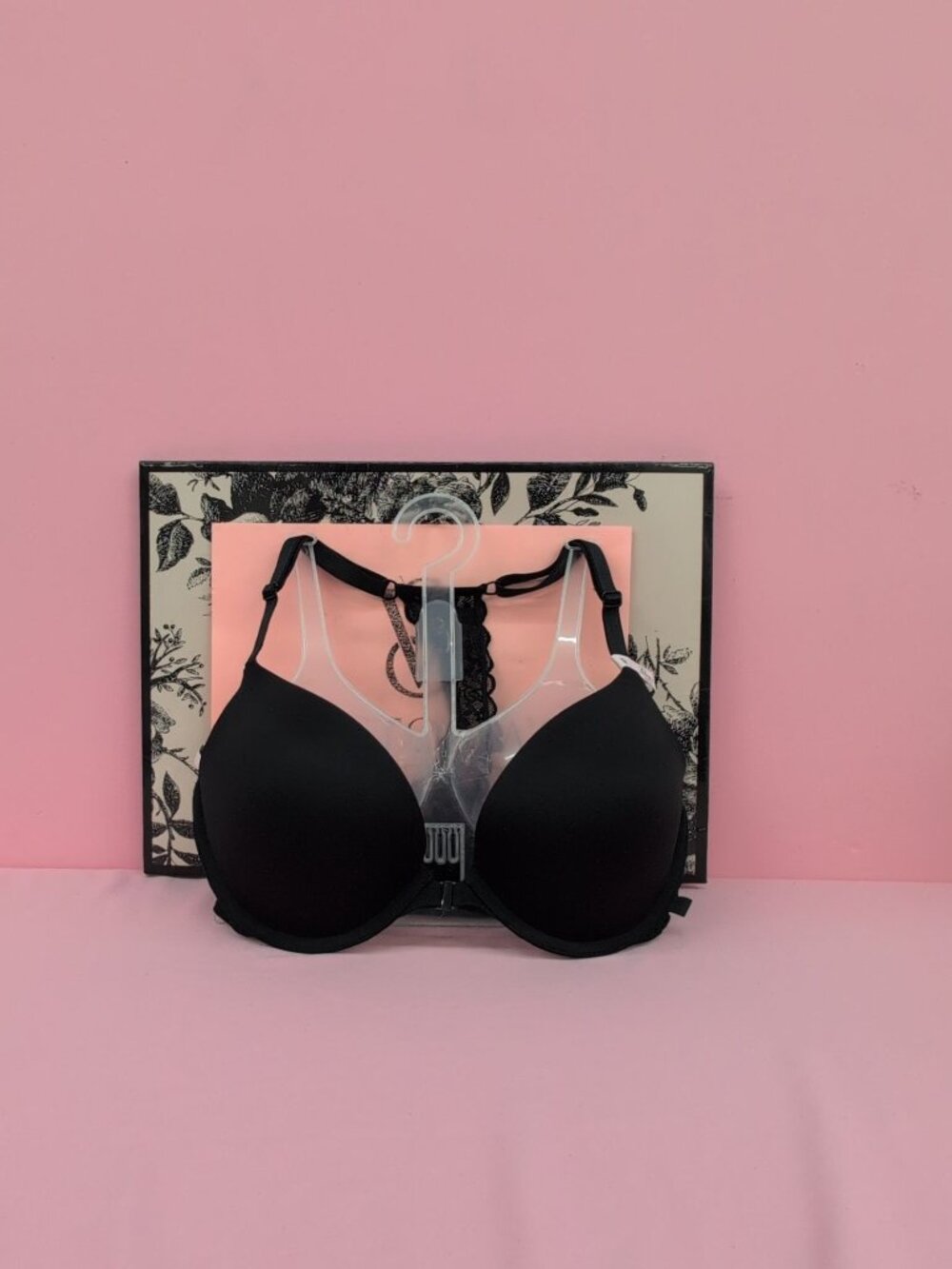 Victoria Secret Sexy Tee Smooth Lacie Push Up Bra 32DD Black